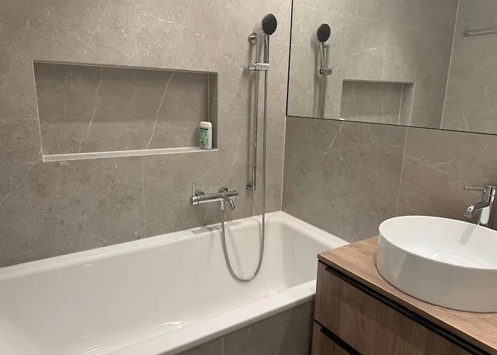 Cozy With And Mountain View *