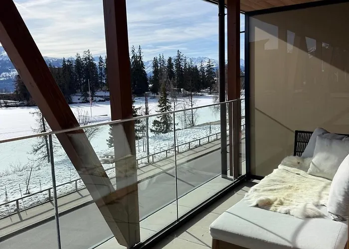 Cozy With And Mountain View *